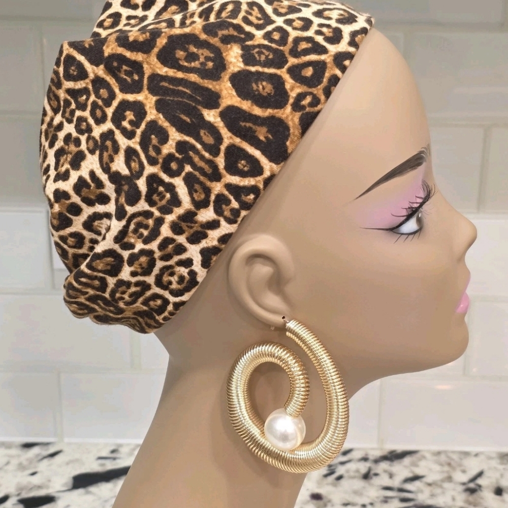 Oversized Bold Statement Goldplated Metal Wire Faux Pearl Tip Fashion Earrings